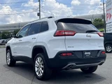 2014 Jeep Cherokee SUV for sale, Japanese used car export - photo 20 of 30 | GULJI TRADERS