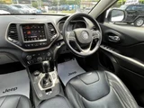 2014 Jeep Cherokee SUV for sale, Japanese used car export - photo 23 of 30 | GULJI TRADERS