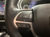 2015 Jeep Cherokee 4WD SUV for sale, Japanese used car export - photo 6 of 10 | GULJI TRADERS