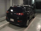 2015 Jeep Cherokee 4WD LTD SUV for sale, Japanese used car export - photo 5 of 10 | GULJI TRADERS