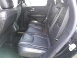 2015 Jeep Cherokee 4WD LTD SUV for sale, Japanese used car export - photo 9 of 10 | GULJI TRADERS