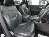 2016 Jeep Cherokee 4WD Bluetooth SUV for sale, Japanese used car export - photo 16 of 58 | GULJI TRADERS