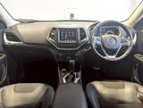 2017 Jeep Cherokee 4WD SUV for sale, Japanese used car export - photo 3 of 10 | GULJI TRADERS
