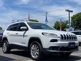 2017 Jeep Cherokee SUV for sale, Japanese used car export - photo 3 of 26 | GULJI TRADERS