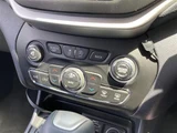 2017 Jeep Cherokee SUV for sale, Japanese used car export - photo 16 of 26 | GULJI TRADERS