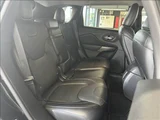 2018 Jeep Cherokee Longitude SUV for sale, Japanese used car export - photo 8 of 20 | GULJI TRADERS