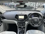 2018 Jeep Cherokee 4WD SUV for sale, Japanese used car export - photo 3 of 23 | GULJI TRADERS