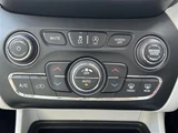 2018 Jeep Cherokee 4WD SUV for sale, Japanese used car export - photo 12 of 23 | GULJI TRADERS