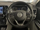 2018 Jeep Cherokee 4WD SUV for sale, Japanese used car export - photo 15 of 24 | GULJI TRADERS