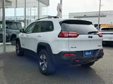 2018 Jeep Cherokee SUV for sale, Japanese used car export - photo 7 of 23 | GULJI TRADERS