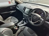 2018 Jeep Cherokee SUV for sale, Japanese used car export - photo 12 of 23 | GULJI TRADERS