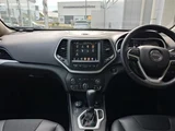 2018 Jeep Cherokee SUV for sale, Japanese used car export - photo 14 of 23 | GULJI TRADERS
