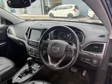 2018 Jeep Cherokee SUV for sale, Japanese used car export - photo 10 of 22 | GULJI TRADERS