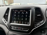 2018 Jeep Cherokee SUV for sale, Japanese used car export - photo 17 of 22 | GULJI TRADERS
