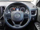 2019 Jeep Cherokee 4WD SUV for sale, Japanese used car export - photo 5 of 24 | GULJI TRADERS