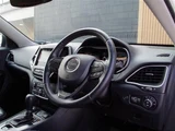 2019 Jeep Cherokee 4WD SUV for sale, Japanese used car export - photo 24 of 24 | GULJI TRADERS