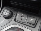 2019 Jeep Cherokee 4WD SUV for sale, Japanese used car export - photo 19 of 24 | GULJI TRADERS