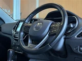 2019 Jeep Cherokee 4WD SUV for sale, Japanese used car export - photo 3 of 22 | GULJI TRADERS