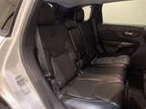 2019 Jeep Cherokee 4WD SUV for sale, Japanese used car export - photo 7 of 24 | GULJI TRADERS