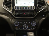 2019 Jeep Cherokee 4WD SUV for sale, Japanese used car export - photo 22 of 24 | GULJI TRADERS