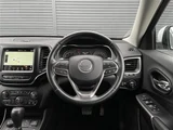 2019 Jeep Cherokee 4WD SUV for sale, Japanese used car export - photo 5 of 24 | GULJI TRADERS