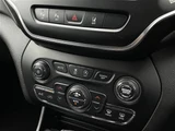 2019 Jeep Cherokee 4WD SUV for sale, Japanese used car export - photo 21 of 24 | GULJI TRADERS