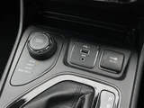 2019 Jeep Cherokee 4WD SUV for sale, Japanese used car export - photo 20 of 24 | GULJI TRADERS