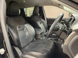 2019 Jeep Cherokee 4WD . SUV for sale, Japanese used car export - photo 4 of 10 | GULJI TRADERS