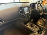 2020 Jeep Cherokee SUV for sale, Japanese used car export - photo 25 of 36 | GULJI TRADERS