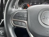 2020 Jeep Cherokee 4WD SUV for sale, Japanese used car export - photo 16 of 24 | GULJI TRADERS