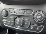 2020 Jeep Cherokee 4WD SUV for sale, Japanese used car export - photo 23 of 24 | GULJI TRADERS
