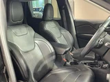 2020 Jeep Cherokee 4WD . SUV for sale, Japanese used car export - photo 4 of 10 | GULJI TRADERS