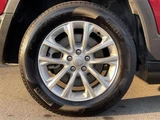 2021 Jeep Cherokee 4WD SUV for sale, Japanese used car export - photo 15 of 24 | GULJI TRADERS