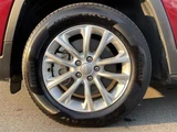 2021 Jeep Cherokee 4WD SUV for sale, Japanese used car export - photo 17 of 24 | GULJI TRADERS