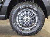 2007 Jeep Commander 4.7 4WD Sedan for sale, Japanese used car export - photo 32 of 73 | GULJI TRADERS