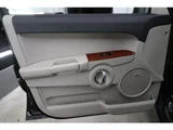 2007 Jeep Commander Sedan for sale, Japanese used car export - photo 76 of 80 | GULJI TRADERS