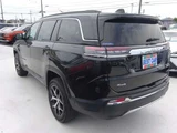 2023 Jeep Commander Diesel Turbo 4WD Sedan for sale, Japanese used car export - photo 9 of 48 | GULJI TRADERS