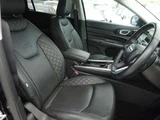 2023 Jeep Commander Diesel Turbo 4WD Sedan for sale, Japanese used car export - photo 38 of 48 | GULJI TRADERS