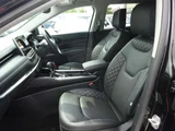 2023 Jeep Commander Diesel Turbo 4WD Sedan for sale, Japanese used car export - photo 40 of 48 | GULJI TRADERS