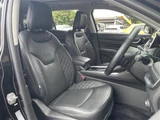 2023 Jeep Commander 4WD Sedan for sale, Japanese used car export - photo 5 of 24 | GULJI TRADERS