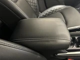2023 Jeep Commander 4WD Sedan for sale, Japanese used car export - photo 12 of 23 | GULJI TRADERS