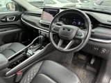 2023 Jeep Commander Sedan for sale, Japanese used car export - photo 12 of 30 | GULJI TRADERS