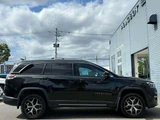 2023 Jeep Commander Sedan for sale, Japanese used car export - photo 4 of 25 | GULJI TRADERS
