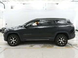 2023 Jeep Commander 4WD Sedan for sale, Japanese used car export - photo 4 of 12 | GULJI TRADERS