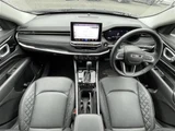 2024 Jeep Commander 4WD Sedan for sale, Japanese used car export - photo 3 of 24 | GULJI TRADERS