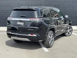 2024 Jeep Commander 4WD Sedan for sale, Japanese used car export - photo 21 of 24 | GULJI TRADERS