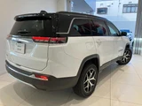 2026 Jeep Commander Diesel Turbo 4WD Sedan for sale, Japanese used car export - photo 2 of 10 | GULJI TRADERS