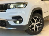 2026 Jeep Commander Diesel Turbo 4WD Sedan for sale, Japanese used car export - photo 6 of 10 | GULJI TRADERS