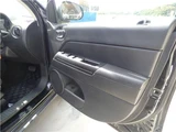 2014 Jeep Compass Sport SUV for sale, Japanese used car export - photo 31 of 44 | GULJI TRADERS