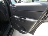 2014 Jeep Compass Sport SUV for sale, Japanese used car export - photo 32 of 44 | GULJI TRADERS